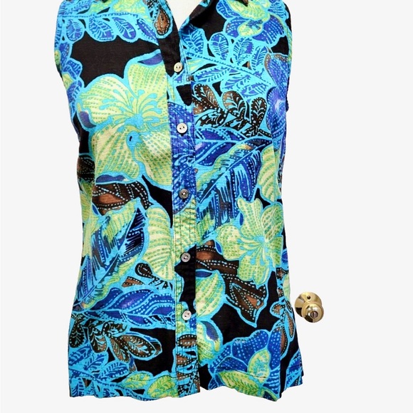 IZOD Tropical Blue and Green Sleeveless Top - Picture 2 of 5